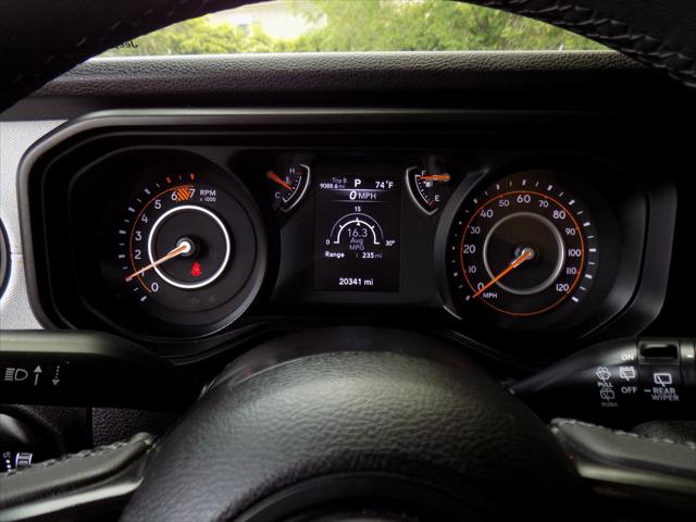 2025 Jeep Wrangler 4-Door Summit 4x4