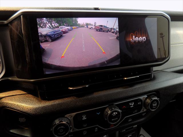 2025 Jeep Wrangler 4-Door Summit 4x4