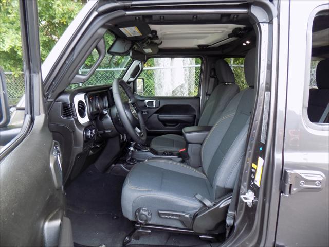 2025 Jeep Wrangler 4-Door Summit 4x4