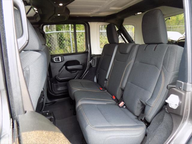 2025 Jeep Wrangler 4-Door Summit 4x4