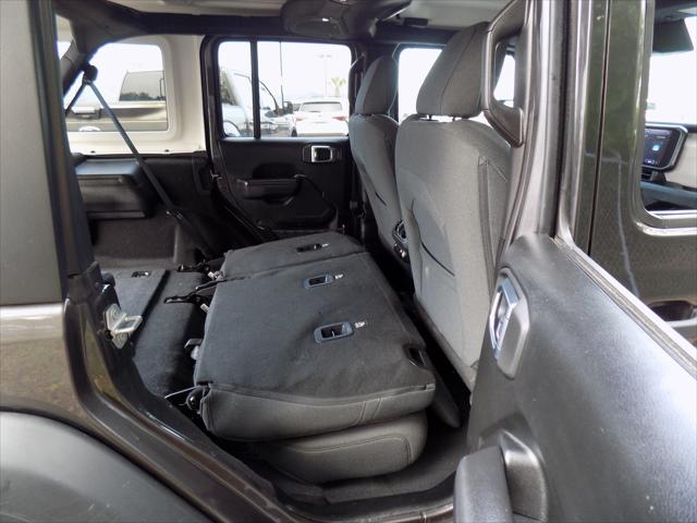 2025 Jeep Wrangler 4-Door Summit 4x4