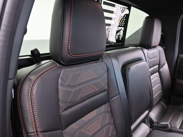 2025 Nissan Frontier Crew Cab PRO-X 4x2