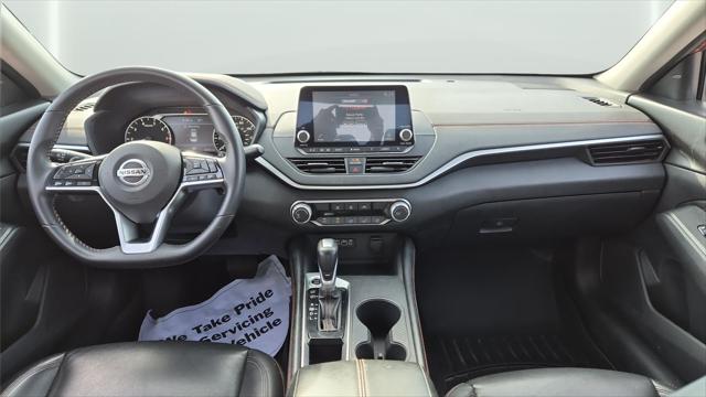 2021 Nissan Altima SR FWD