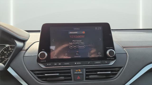 2021 Nissan Altima SR FWD