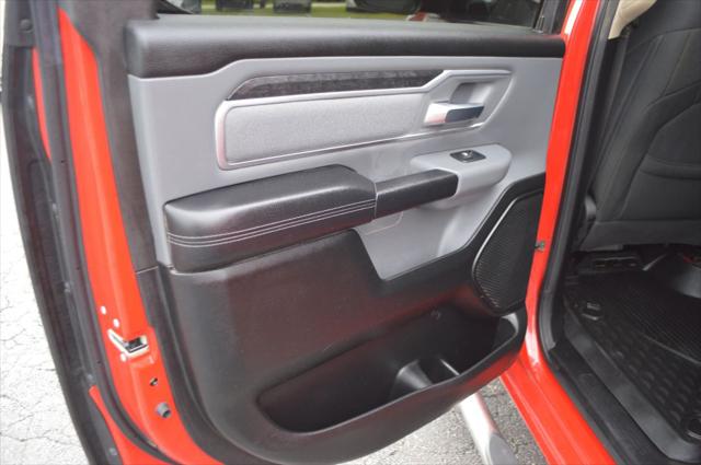 2020 Ram 1500 Big Horn Crew Cab 4x4 5'7" Box
