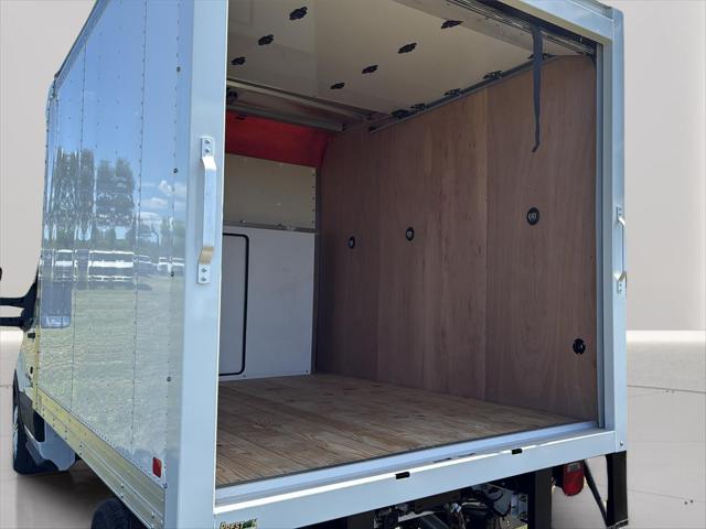 2025 Ford Transit Cutaway 10' DURACUBE ALUMINUM BODY ROLL UP DOOR BACK UP CAMERA