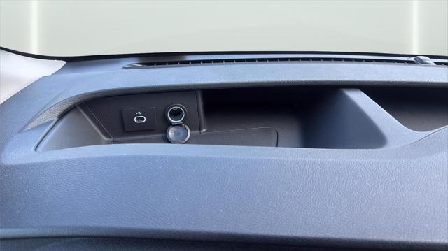2025 Ford Transit Cutaway 10' DURACUBE ALUMINUM BODY ROLL UP DOOR BACK UP CAMERA