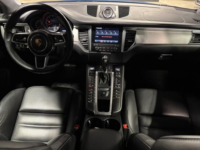 2017 Porsche Macan Turbo