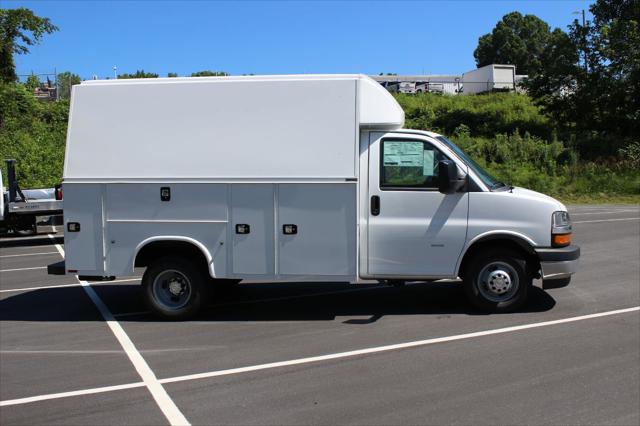 2026 Chevrolet Express Cutaway Work Van