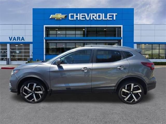 2021 Nissan Rogue Sport SL FWD Xtronic CVT