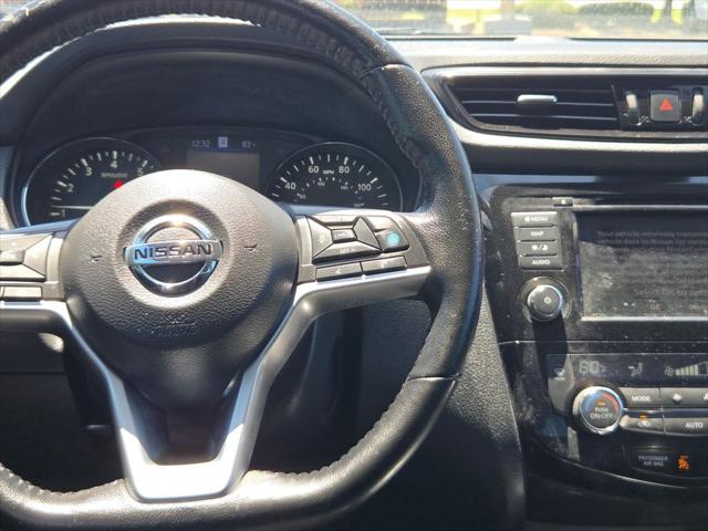 2021 Nissan Rogue Sport SL FWD Xtronic CVT