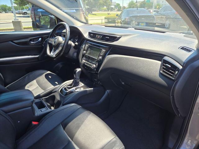 2021 Nissan Rogue Sport SL FWD Xtronic CVT