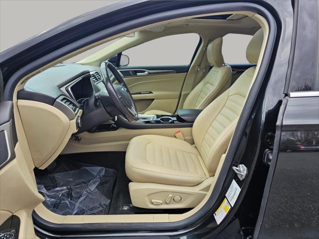 2013 Ford Fusion Hybrid SE