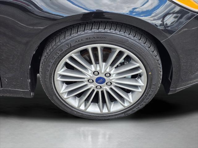 2013 Ford Fusion Hybrid SE