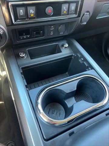 2017 Nissan Titan XD Platinum Reserve Gas