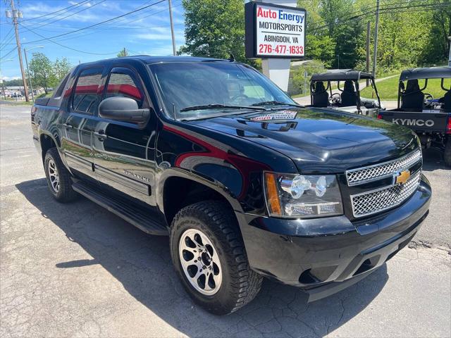 2012 Chevrolet Avalanche LS
