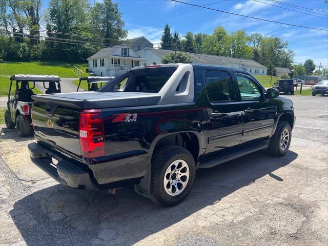 2012 Chevrolet Avalanche LS
