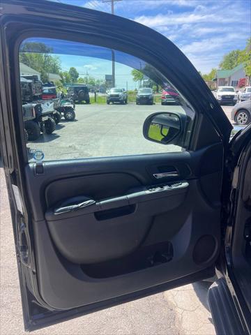 2012 Chevrolet Avalanche LS