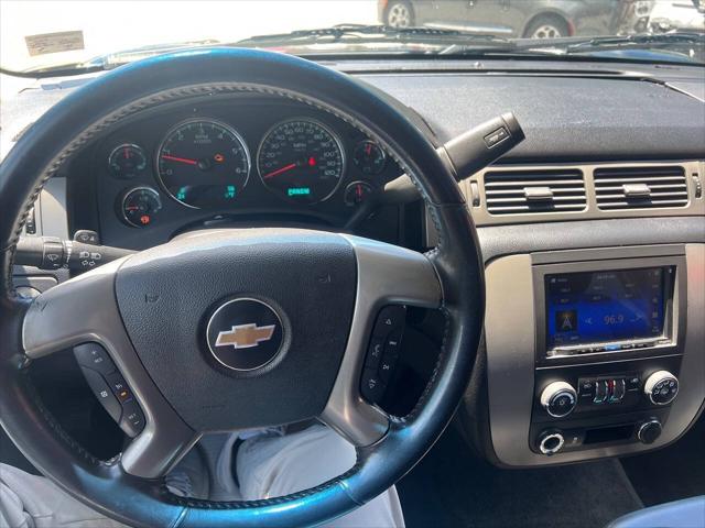 2012 Chevrolet Avalanche LS