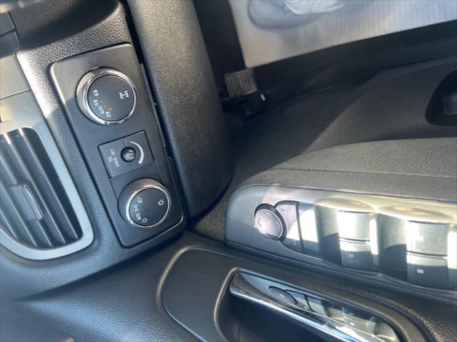 2012 Chevrolet Avalanche LS