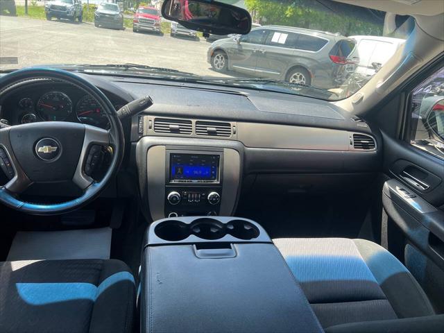 2012 Chevrolet Avalanche LS