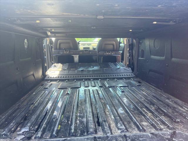 2012 Chevrolet Avalanche LS