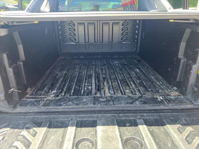 2012 Chevrolet Avalanche LS