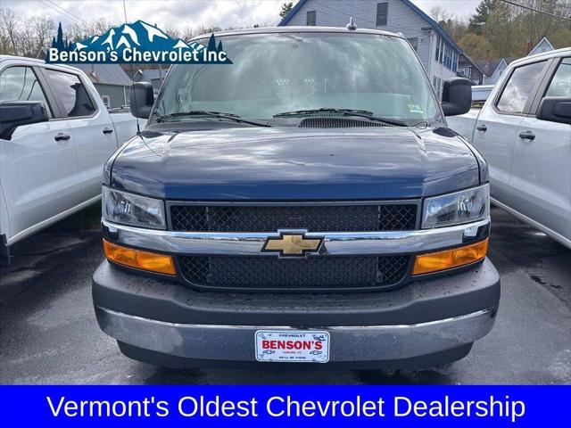 2026 Chevrolet Express Cargo Van 2500 Regular Wheelbase, WT, RWD