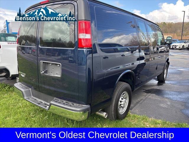 2026 Chevrolet Express Cargo Van 2500 Regular Wheelbase, WT, RWD