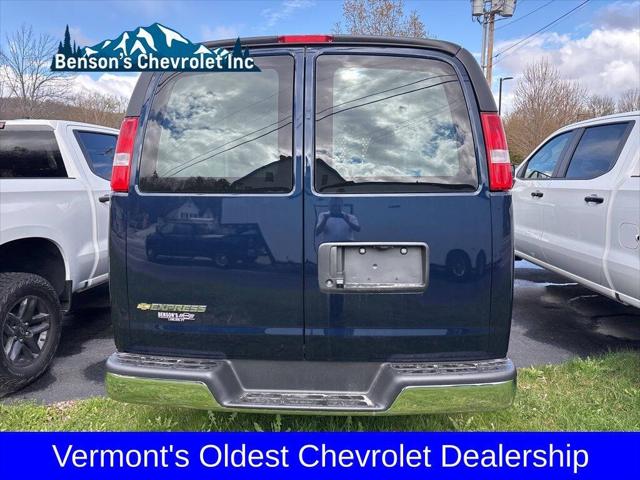 2026 Chevrolet Express Cargo Van 2500 Regular Wheelbase, WT, RWD