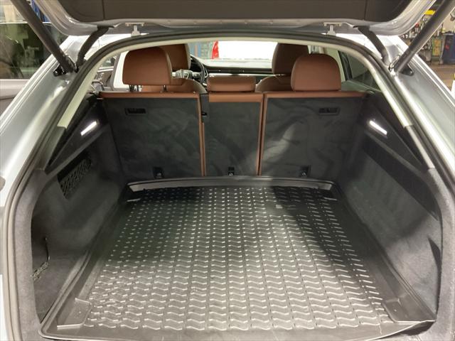 2022 Audi Q8 Premium 55 TFSI quattro Tiptronic