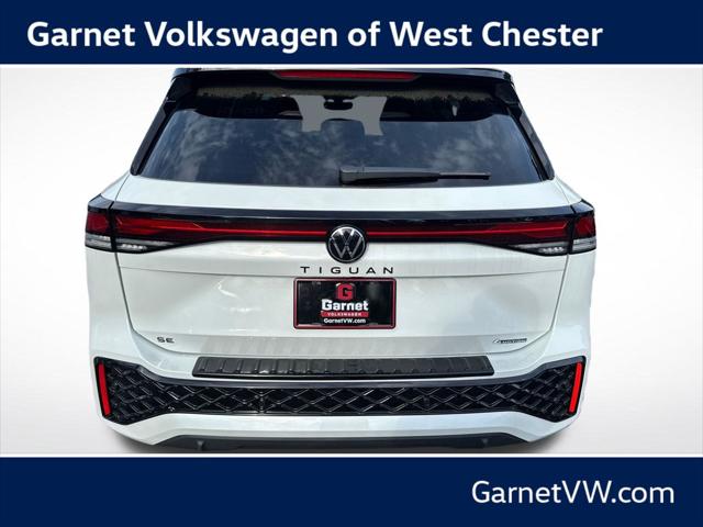 2026 Volkswagen Tiguan SE R-Line Black