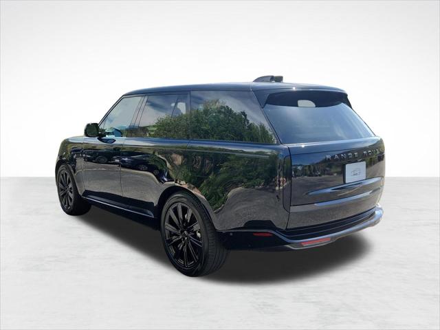 2026 Land Rover Range Rover P550e SE