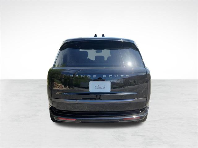 2026 Land Rover Range Rover P550e SE
