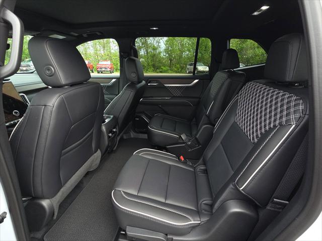 2026 GMC Acadia Denali FWD