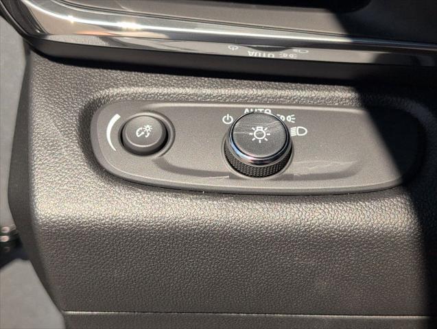 2026 Buick NV Preferred FWD