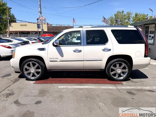 2013 Cadillac Escalade Luxury