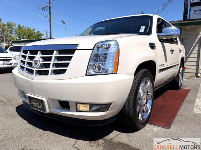 2013 Cadillac Escalade Luxury