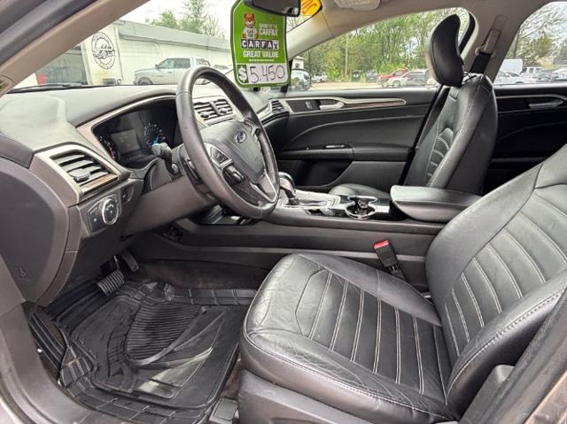 2014 Ford Fusion SE