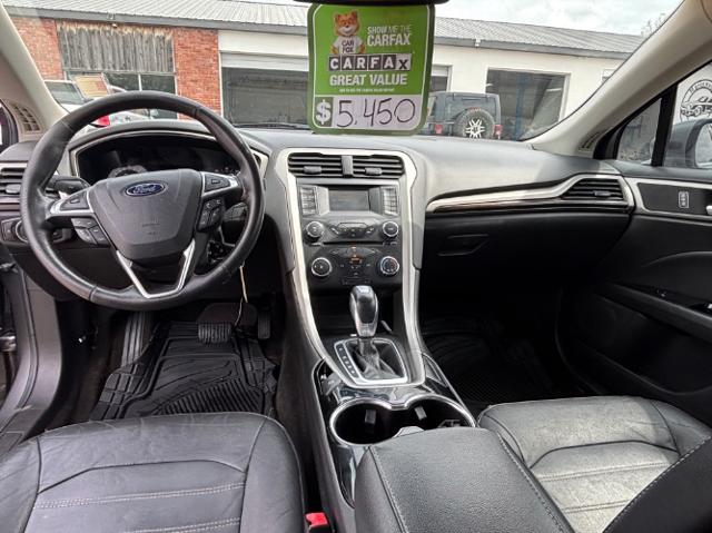 2014 Ford Fusion SE