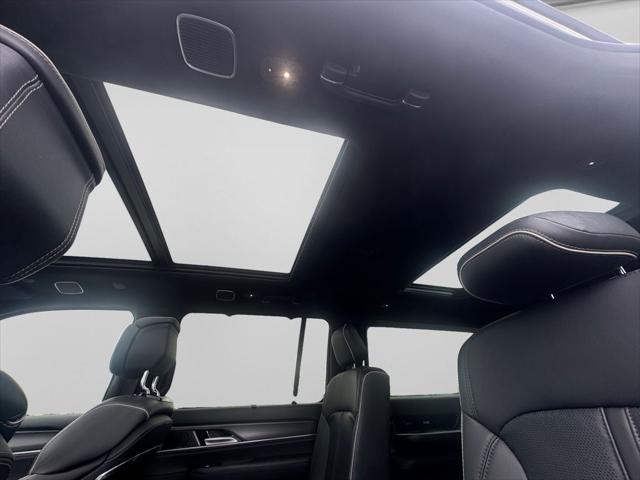 2024 Jeep Grand Wagoneer L Series II 4x4