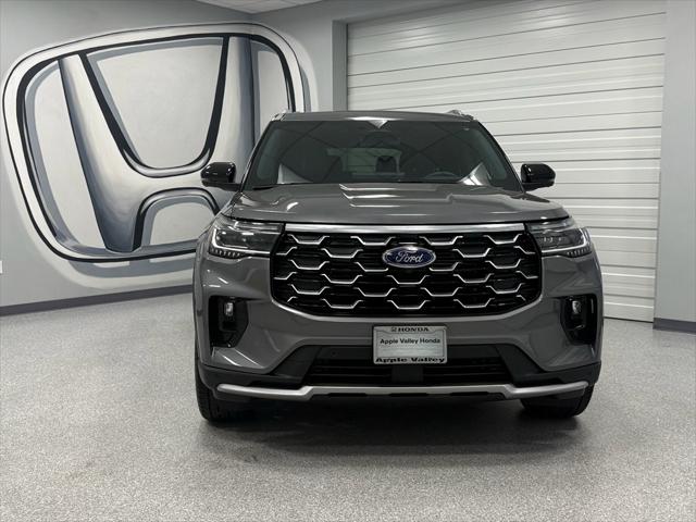 2025 Ford Explorer Platinum