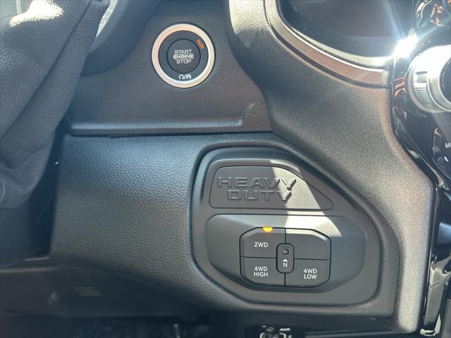 2026 Ram 3500 Tradesman Crew Cab 4x4 8 Box