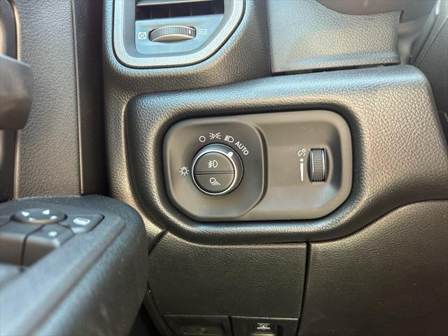2026 Ram 3500 Tradesman Crew Cab 4x4 8 Box