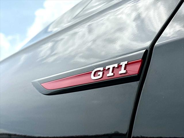 2024 Volkswagen Golf GTI 2.0T S