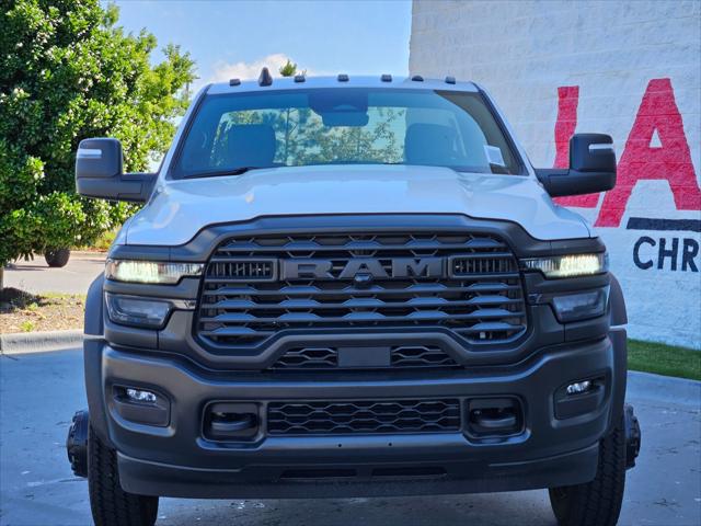 2026 RAM 5500 Chassis RAM 5500 TRADESMAN CHASSIS REGULAR CAB 4X4 84 CA