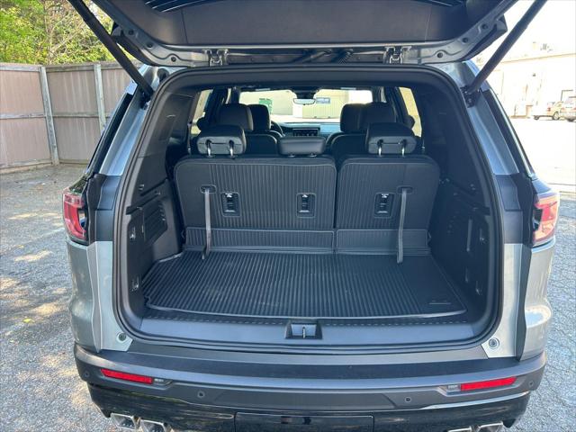 2026 GMC Acadia AT4 AWD