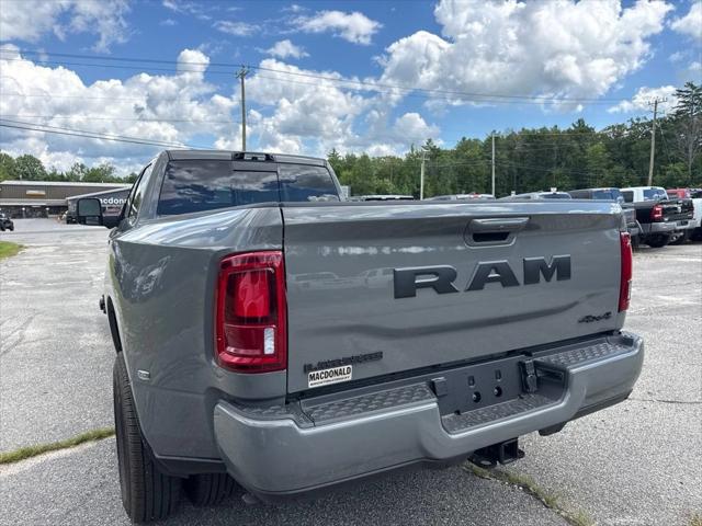 2026 RAM Ram 3500 RAM 3500 LARAMIE CREW CAB 4X4 8 BOX
