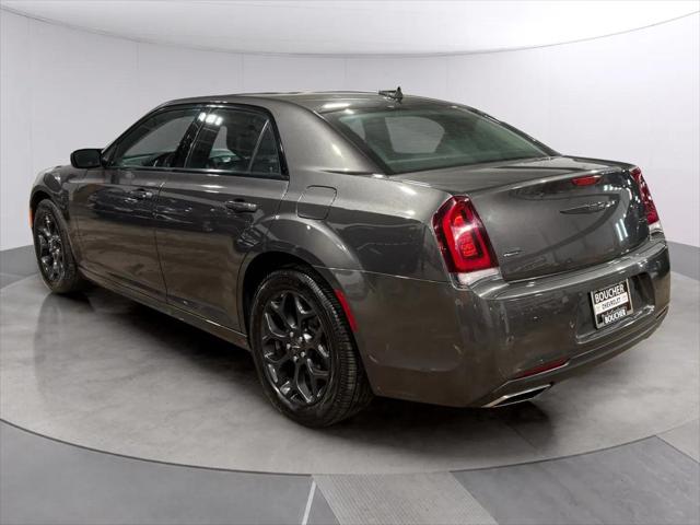 2021 Chrysler 300 Touring L AWD
