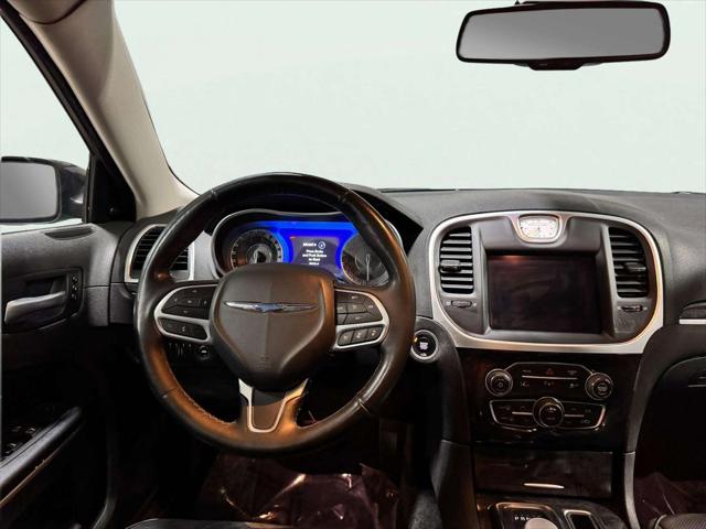 2021 Chrysler 300 Touring L AWD
